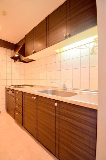 �y�L�b�`���z�@