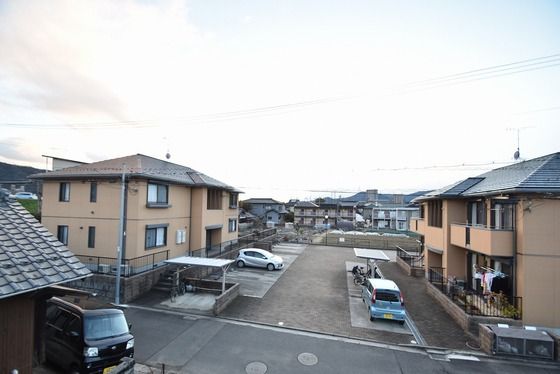 �y���]�z�@