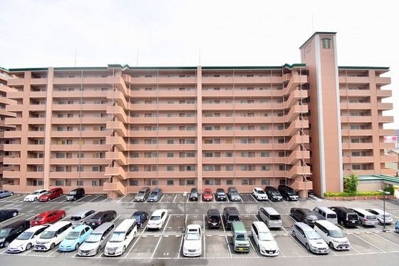 �y���]�z�@