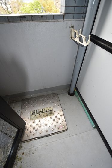 �y�o���R�j�[�z�@