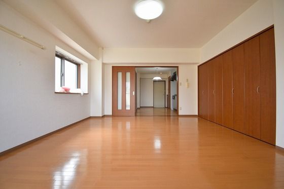 �y���̑������E�X�y�[�X�z�@