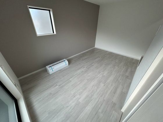 �y�����E���r���O�z�@