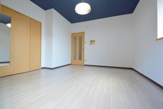 �y���̑������E�X�y�[�X�z�@