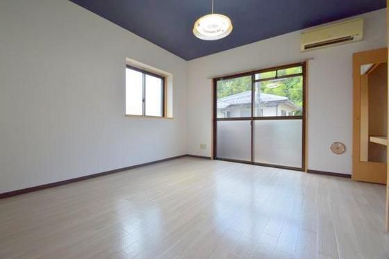 �y���̑������E�X�y�[�X�z�@