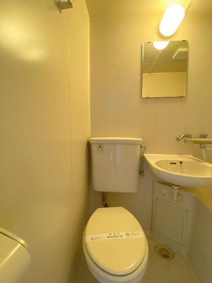 �y�g�C���z�@