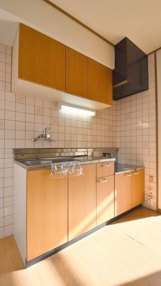 �y�L�b�`���z�@