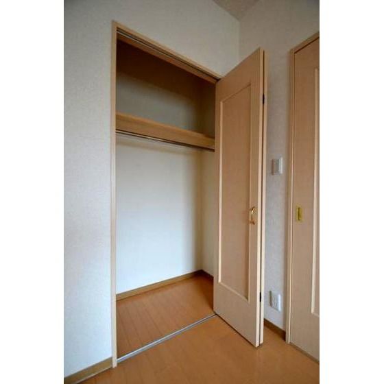 �y���[�z�@�N���[�[�b�g