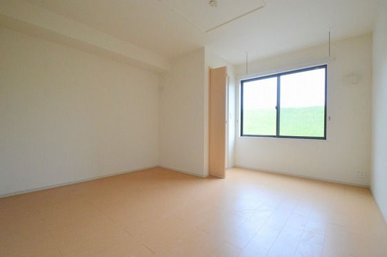 �y���̑������E�X�y�[�X�z�@