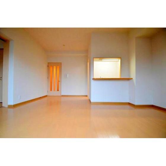 �y�����E���r���O�z�@�V���l�ɂ��l�C�̃J�E���^�[�L�b�`���t��2�k�c�j��