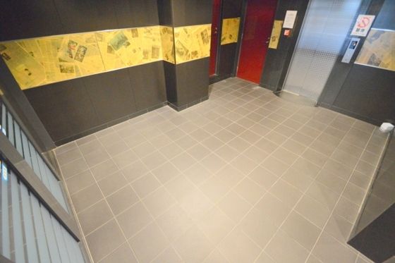 �G���g�����X