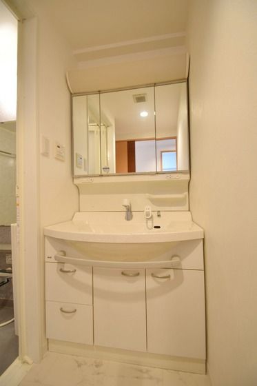 �y���̑��ݔ��z�@