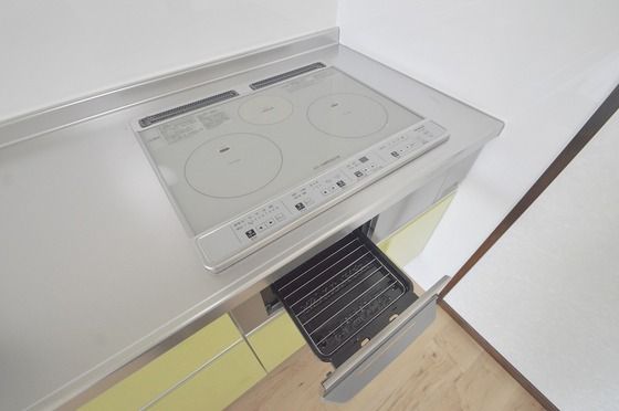 �y�L�b�`���z�@