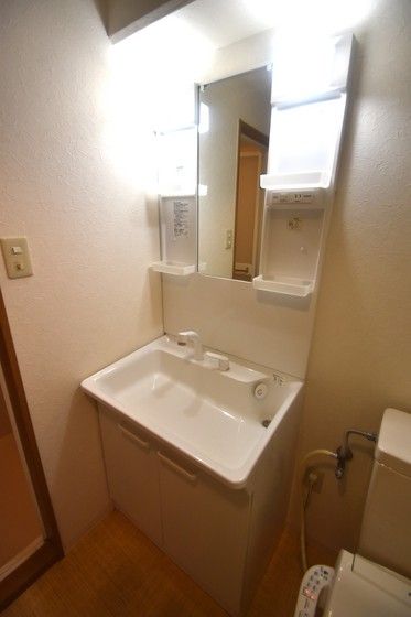 �y���ʏ��z�@