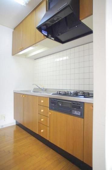 �y�L�b�`���z�@