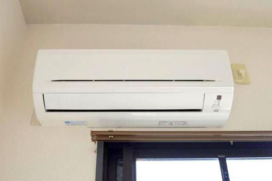 �y���̑��ݔ��z�@�G�A�R��