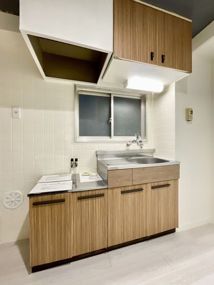 �y�L�b�`���z�@