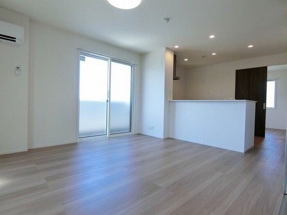 �y���̑������E�X�y�[�X�z�@