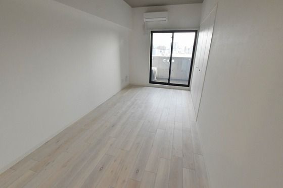 �y���̑������E�X�y�[�X�z�@