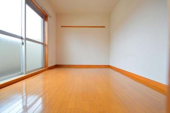 �y���̑������E�X�y�[�X�z�@