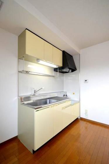 �y�L�b�`���z�@