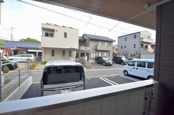 �y���]�z�@