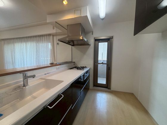 �y�L�b�`���z�@