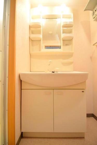 �y���ʏ��z�@�Ɨ����ʑ�