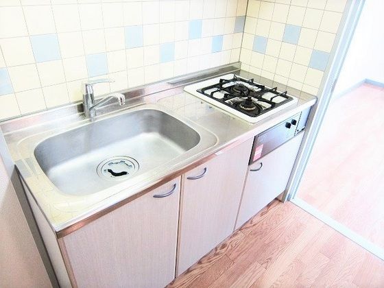 �y�L�b�`���z�@