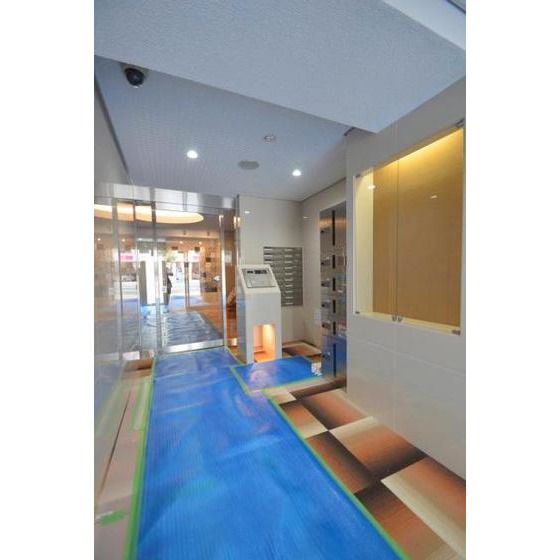 �G���g�����X