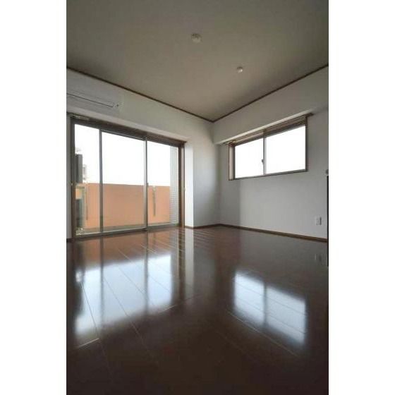 �y�����E���r���O�z�@���r���O8.9��