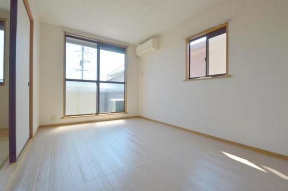 �y���̑������E�X�y�[�X�z�@