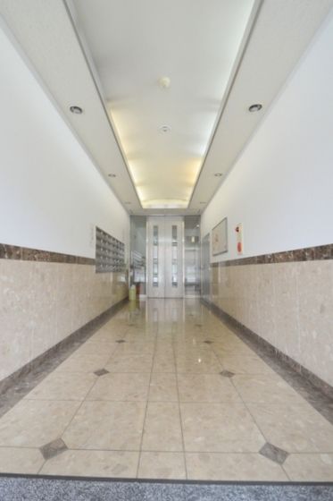 �G���g�����X