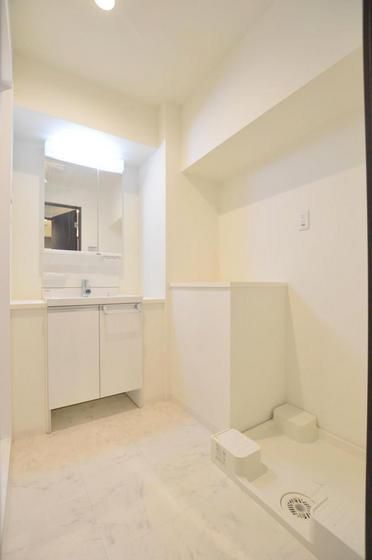 �y���ʏ��z�@