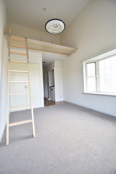 �y���̑������E�X�y�[�X�z�@