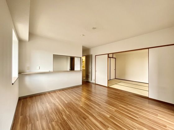 �y�����E���r���O�z�@�ʐ^�͕ۉƂ̕����̕��ł��B����D��B