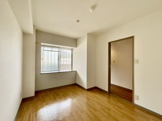 �y���̑������E�X�y�[�X�z�@