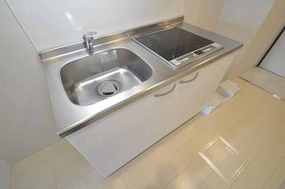 �y�L�b�`���z�@