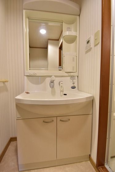 �y���ʏ��z�@