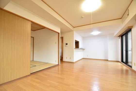 �y���̑������E�X�y�[�X�z�@