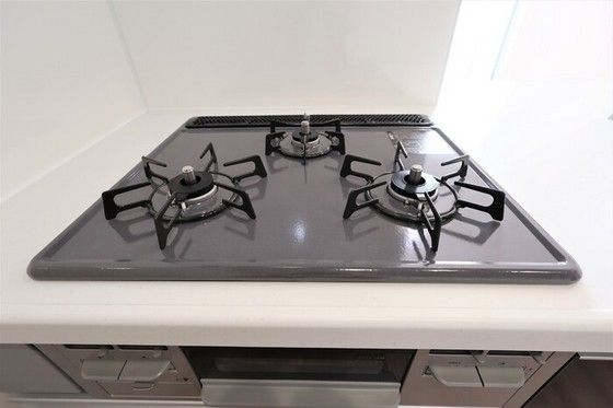 �y�L�b�`���z�@