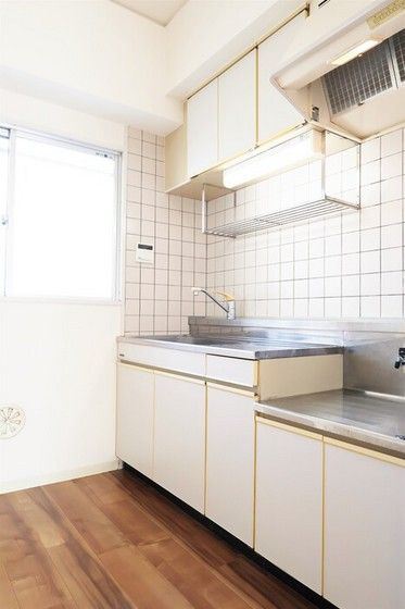 �y�L�b�`���z�@