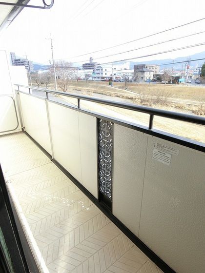 �y�o���R�j�[�z�@