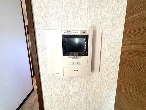 �y�Z�L�����e�B�z�@���j�^�[�t���I�[�g���b�N�Ŗh�Ɩʂ����S(^^)