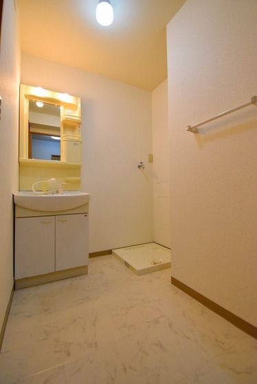 �y���ʏ��z�@