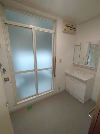 �y���ʏ��z�@