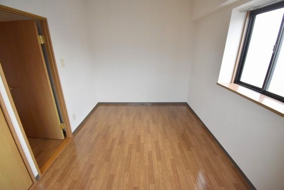 �y���̑������E�X�y�[�X�z�@