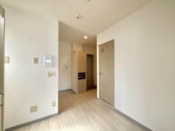 �y���̑������E�X�y�[�X�z�@