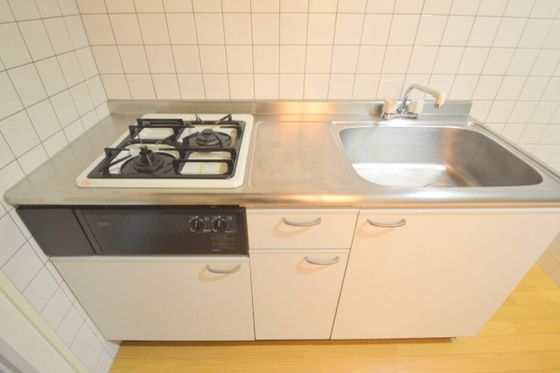 �y�L�b�`���z�@2���R�����̃V�X�e���L�b�`��