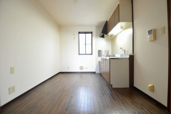 �y���̑������E�X�y�[�X�z�@