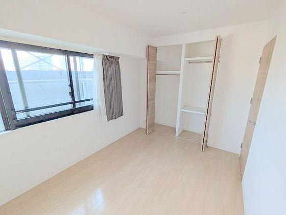 �y���[�z�@